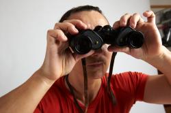 ANGELINA KNEELING POSE WITH SPYGLASS